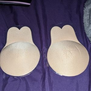 Adhesive Bra